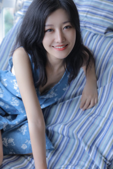 黑色大丽花真实图片